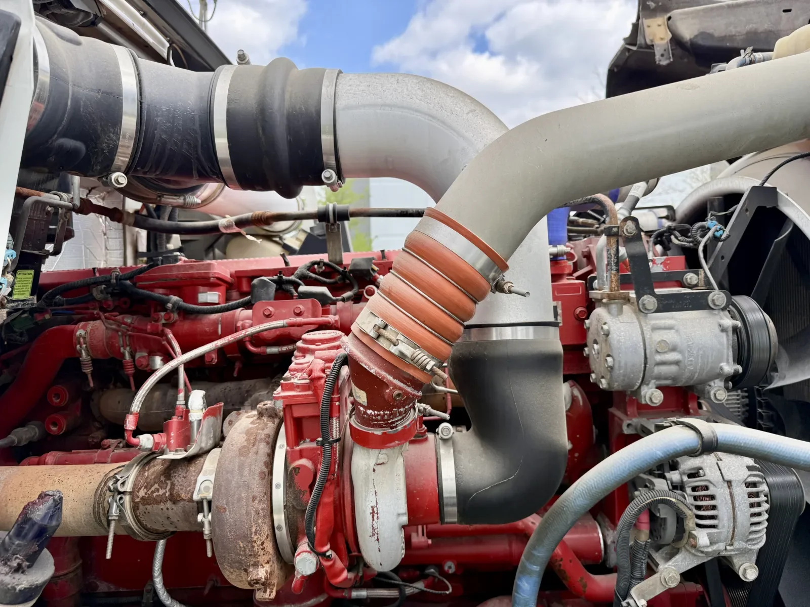 2015 Kenworth W900 - image 13