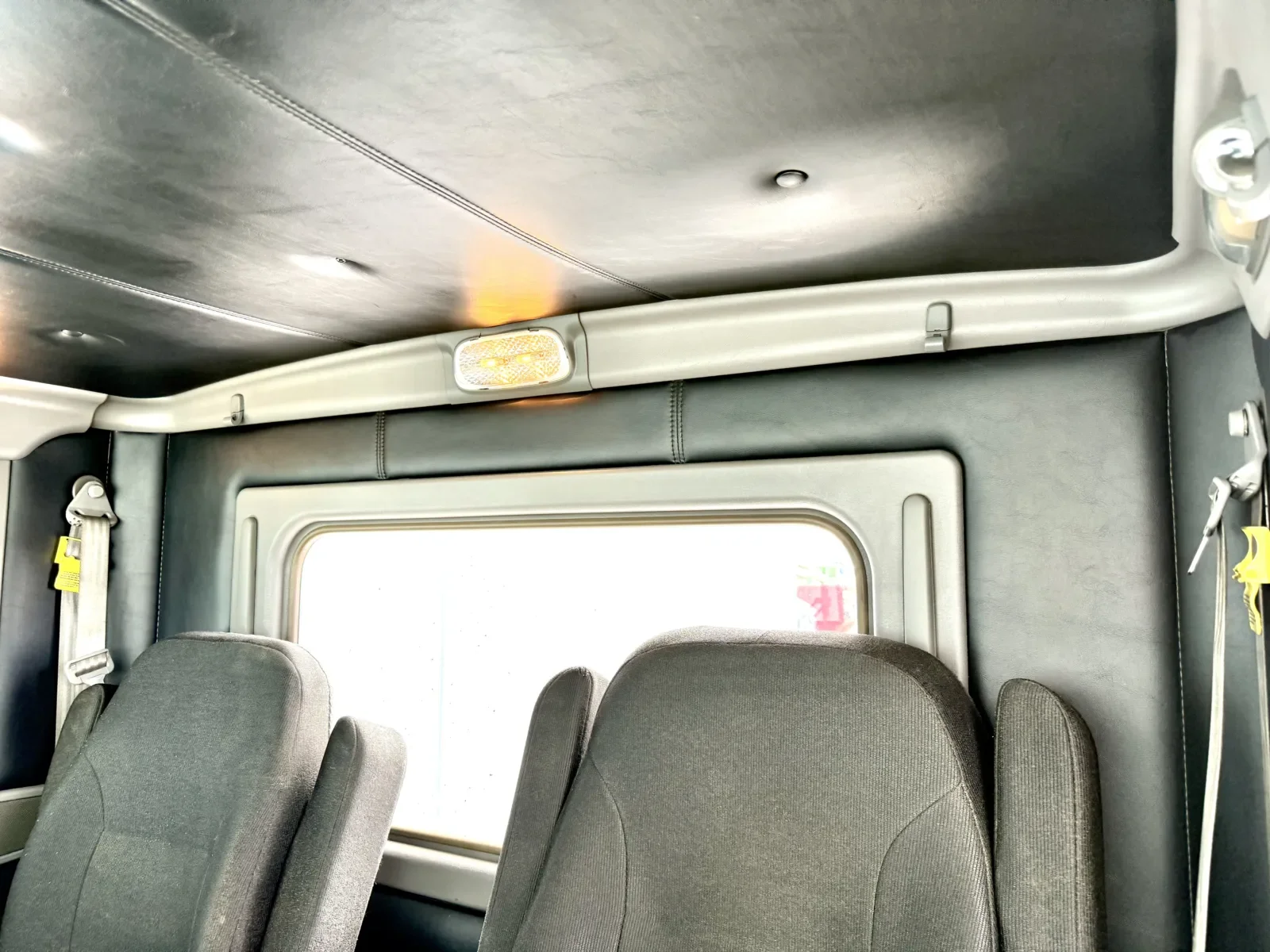 2015 Kenworth W900 - image 20