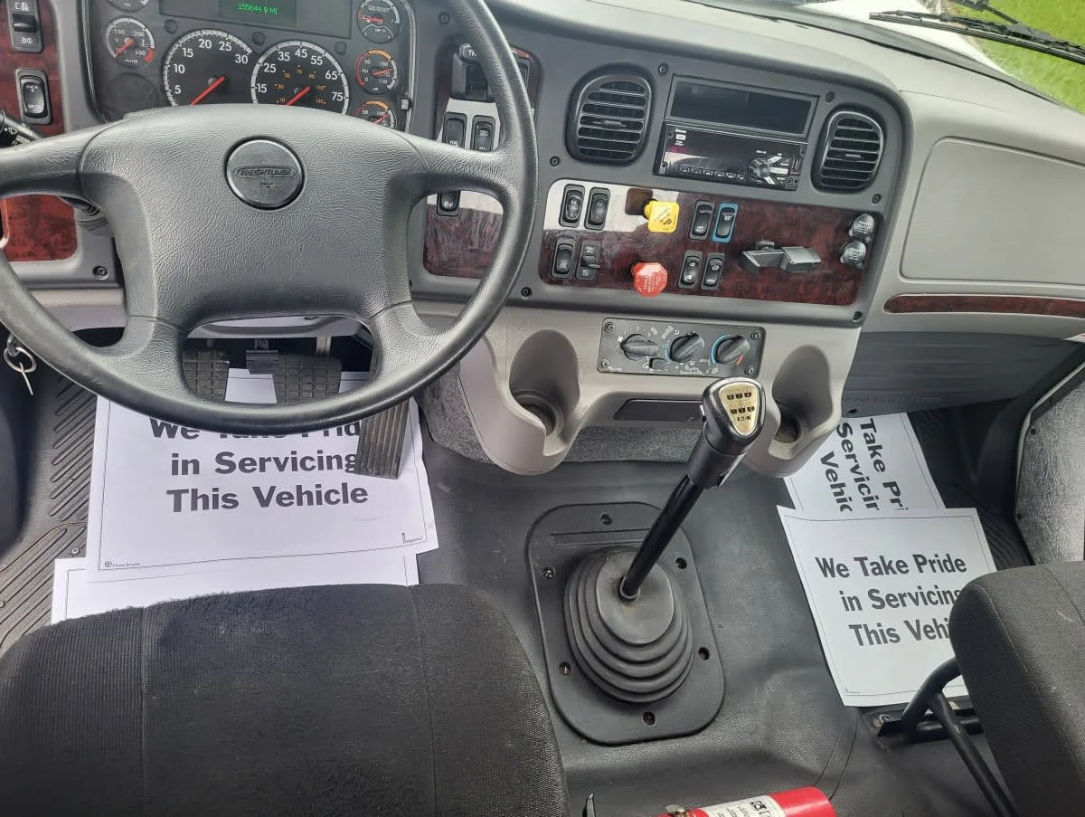 2020 Freightliner M2 112 in Jacksonville, FL — photo 7