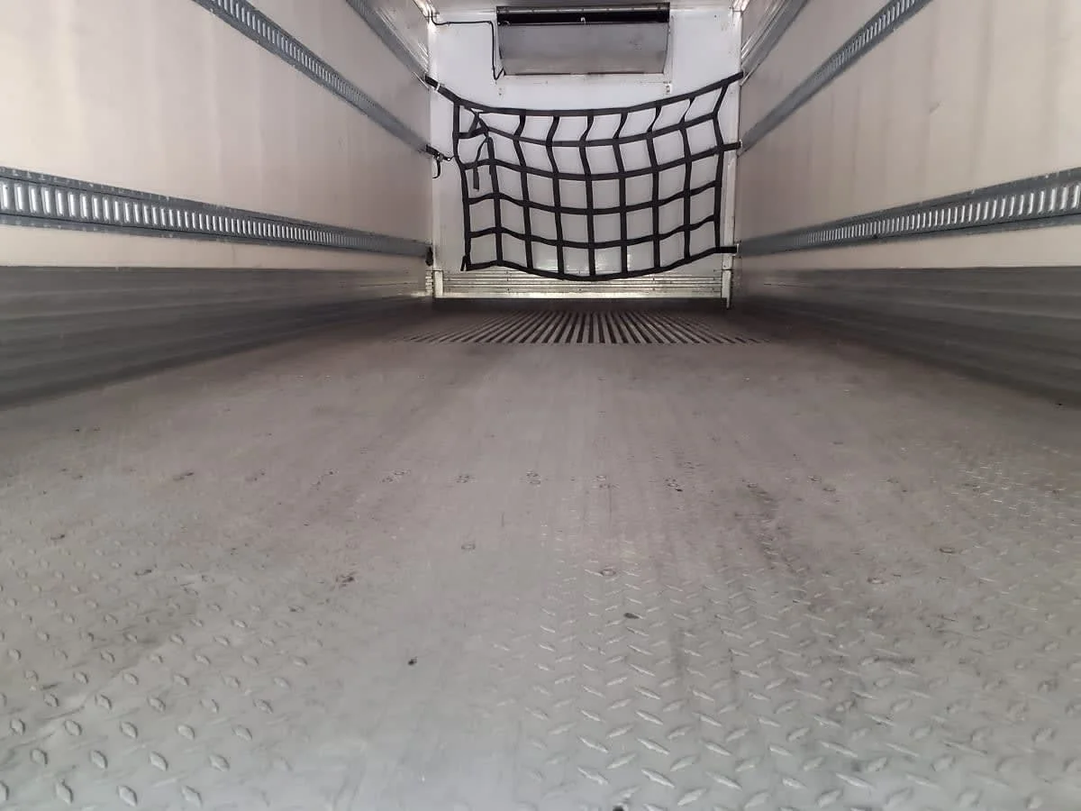 2020 International MV - image 9