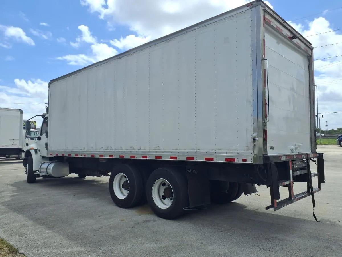2020 International MV in Davie, FL — photo 6