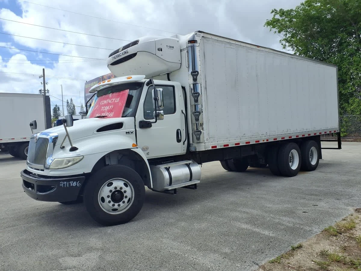 2020 International MV in Davie, FL