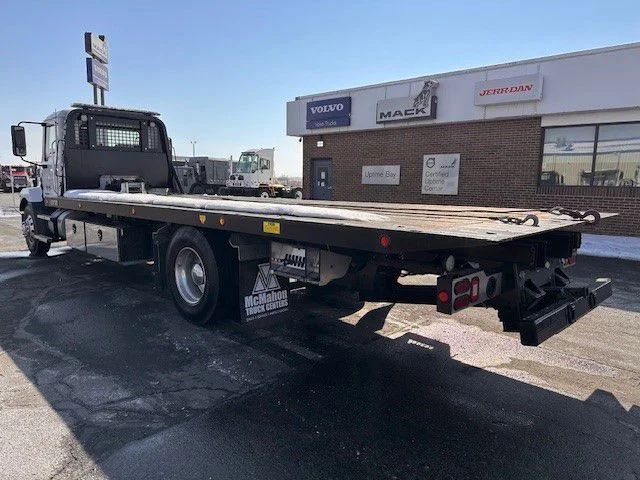 2025 Mack - image 8