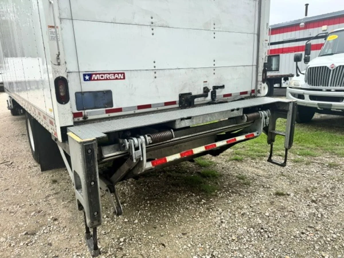 2019 International 4300 in Jacksonville, FL — photo 7