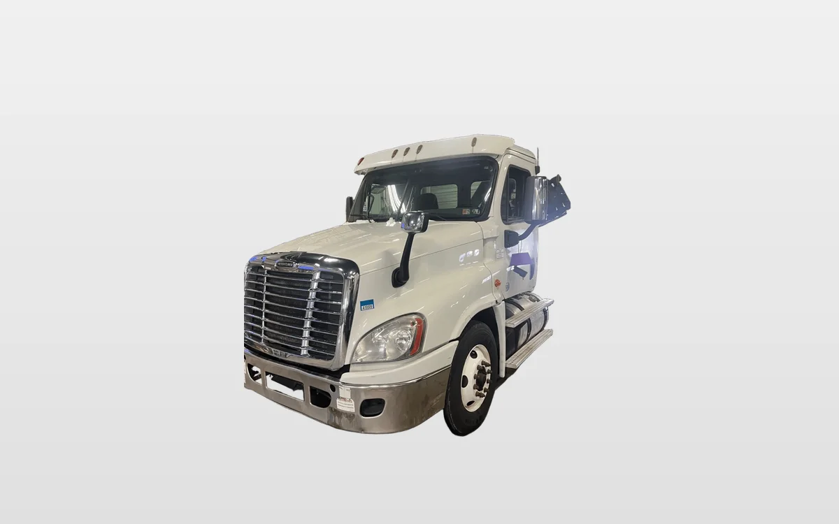 2016 Freightliner - image 1