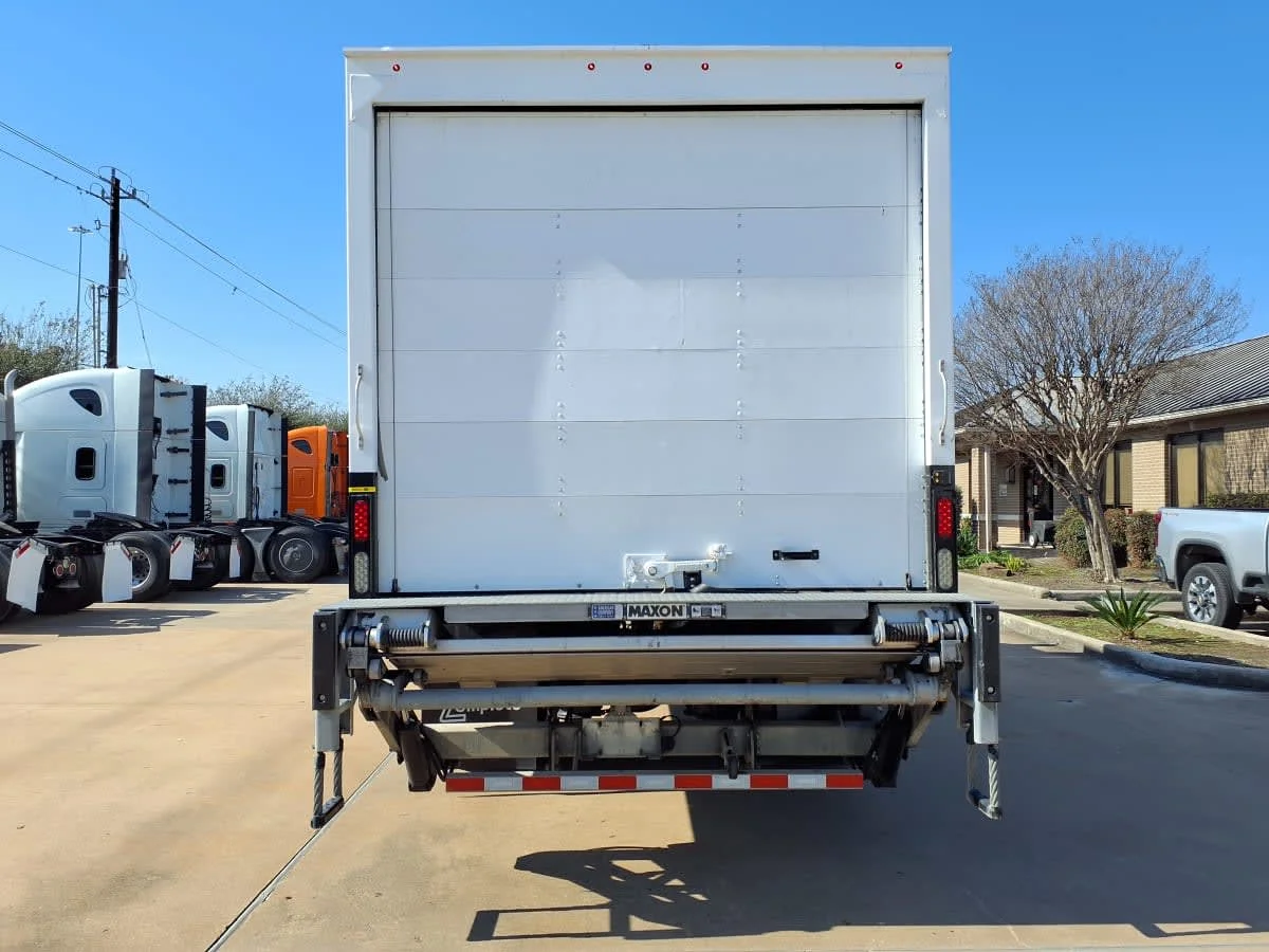 2020 International 4300 in Houston, TX — photo 5