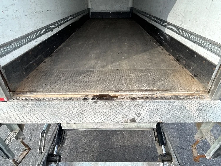 2020 Freightliner M2 106 in Duncansville, PA — photo 10