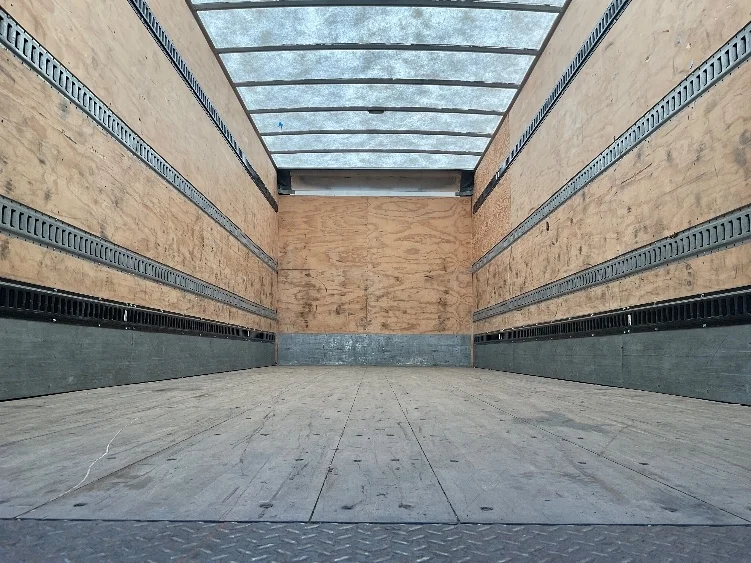 2023 Freightliner M2 106 - image 8