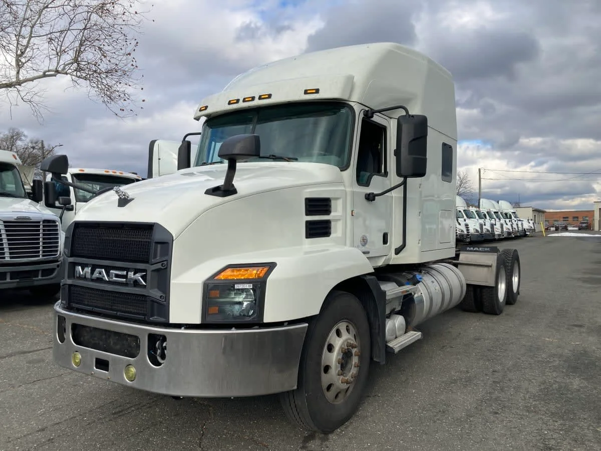 2020 Mack Anthem in Springfield, MA