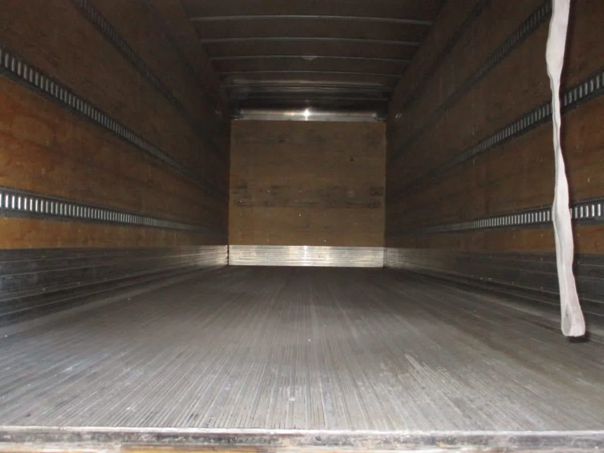 2021 Freightliner M2 106 - image 12