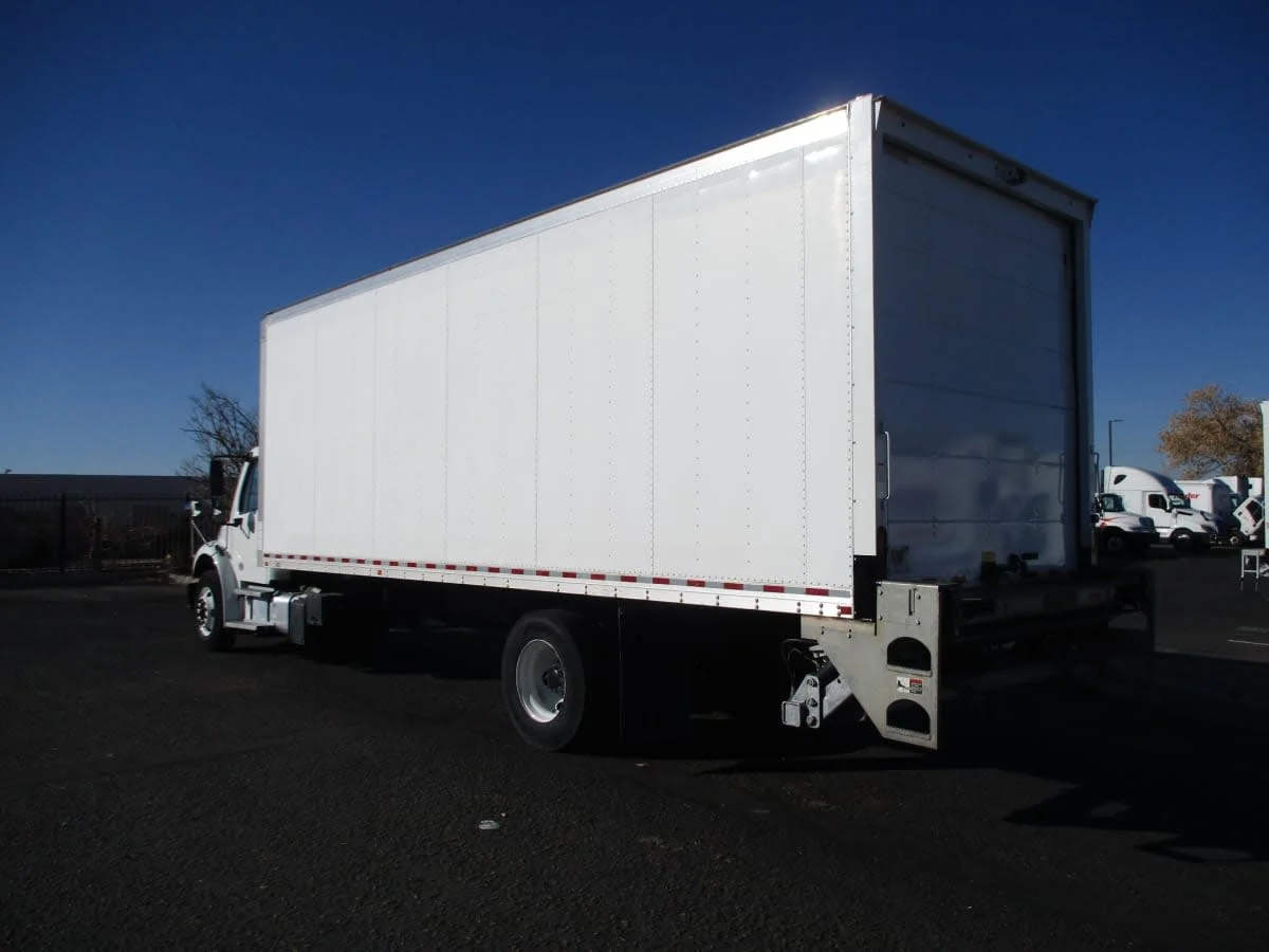 2021 Freightliner M2 106 - image 6