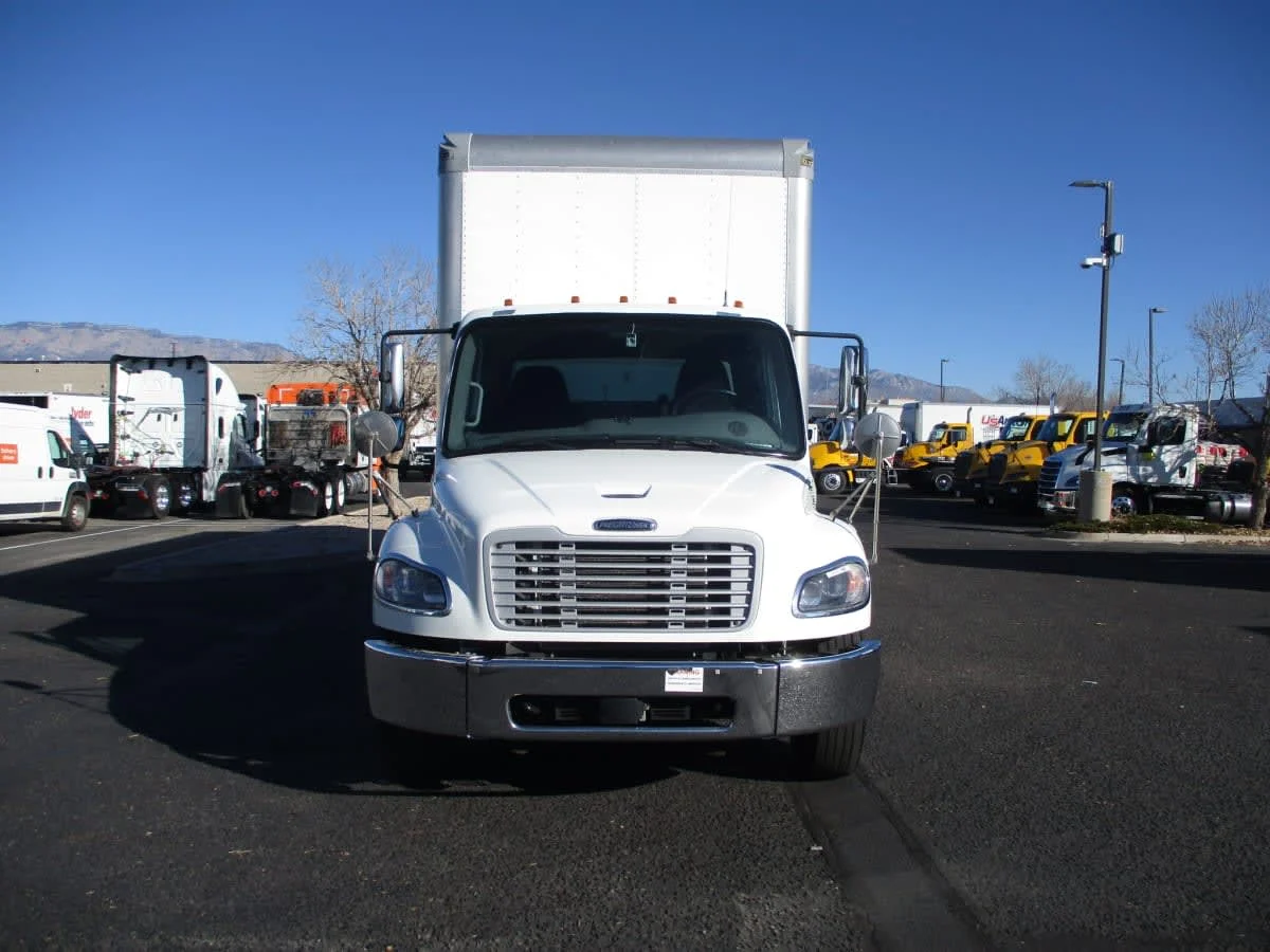 2021 Freightliner M2 106 - image 2