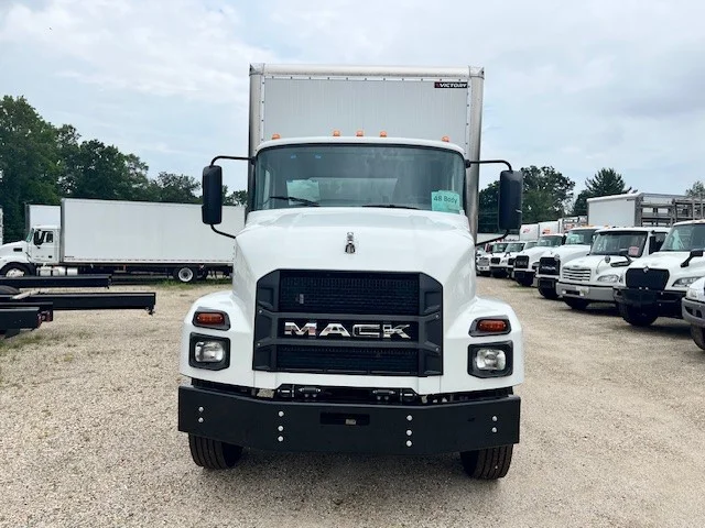2025 Mack MD in Denver, CO — photo 2