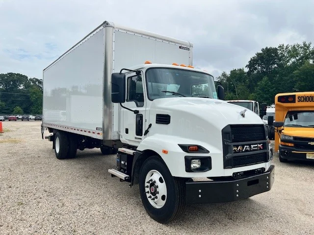 2025 Mack MD in Denver, CO — photo 3