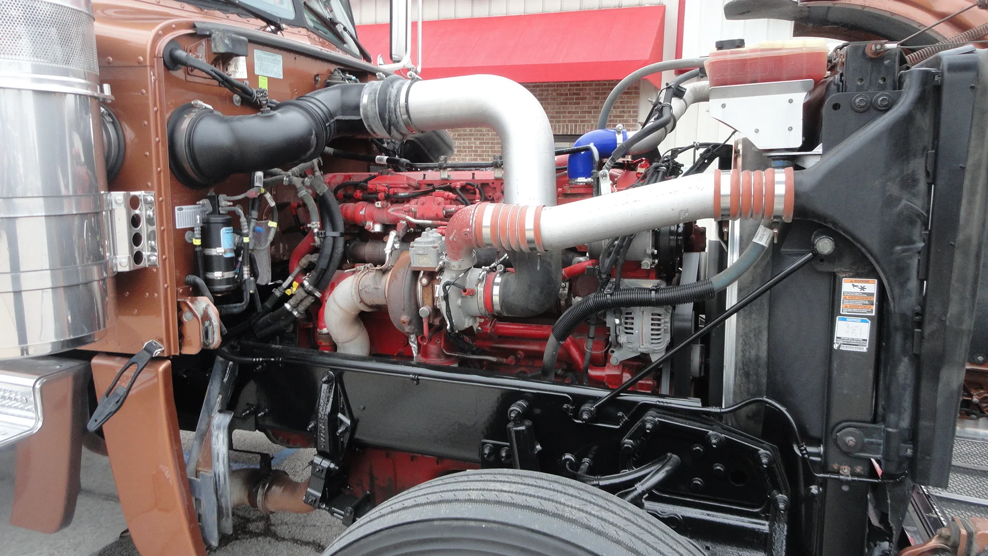 2018 Peterbilt 389 in Sikeston, MO — photo 10