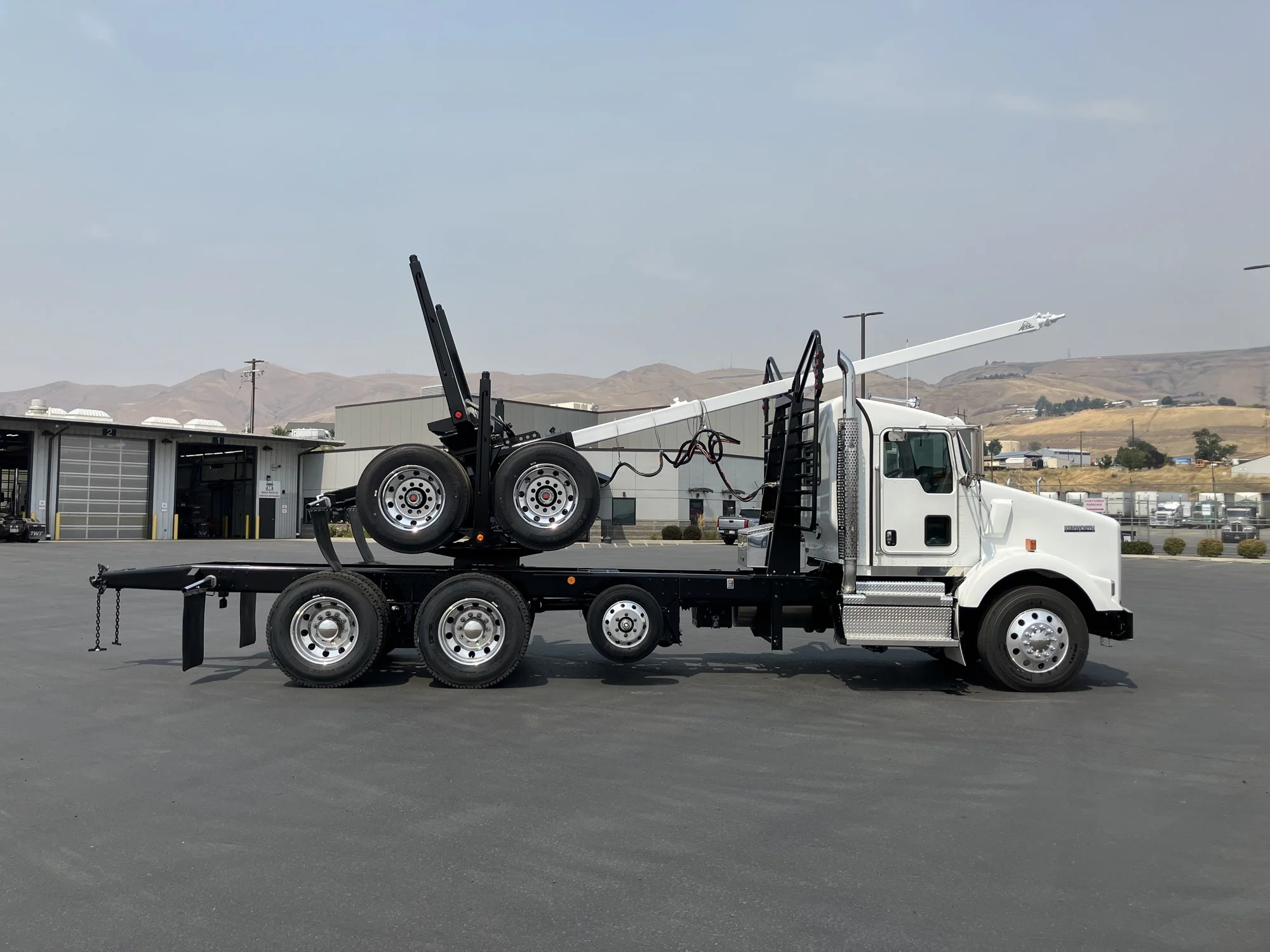 2024 Kenworth in Lewiston, ID — photo 3
