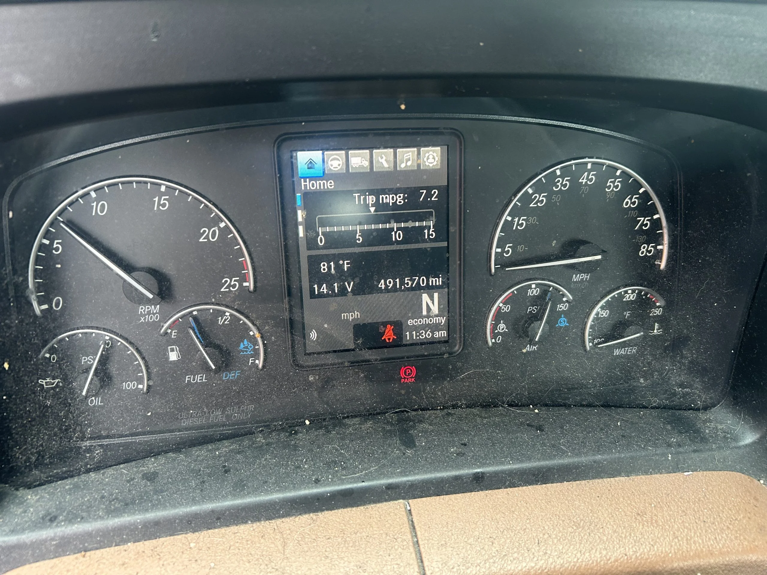 2024 Freightliner Cascadia in Dubuque, IA — photo 5
