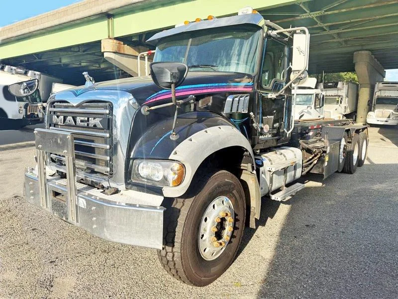 2018 Mack