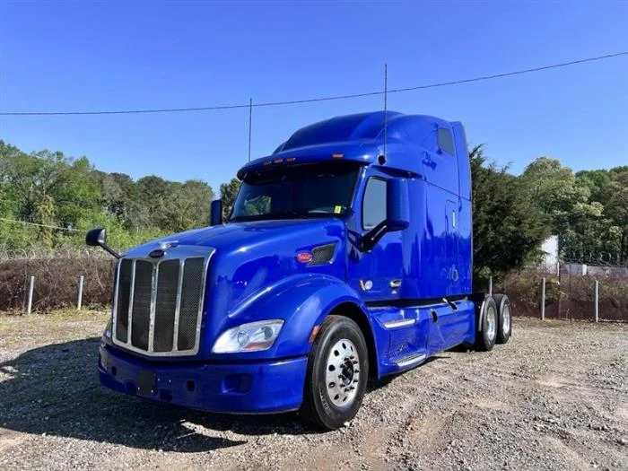 2022 Peterbilt 579 - image 28