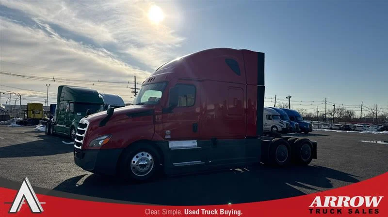 2022 Freightliner Cascadia in Elizabeth, NJ