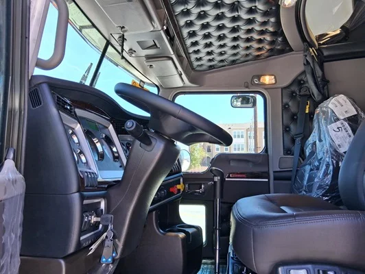 2027 Kenworth W900 in El Paso, TX — photo 19
