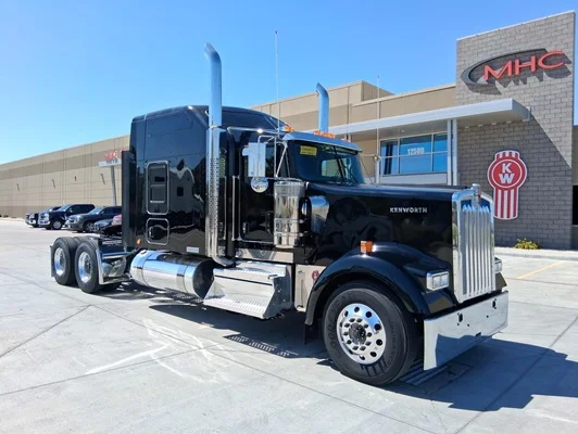 2027 Kenworth W900 in El Paso, TX