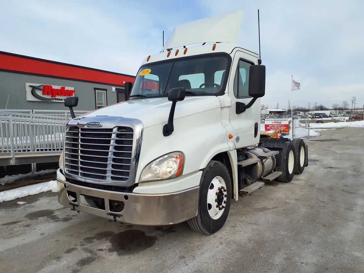 2020 Freightliner Cascadia in Clarksville, IN
