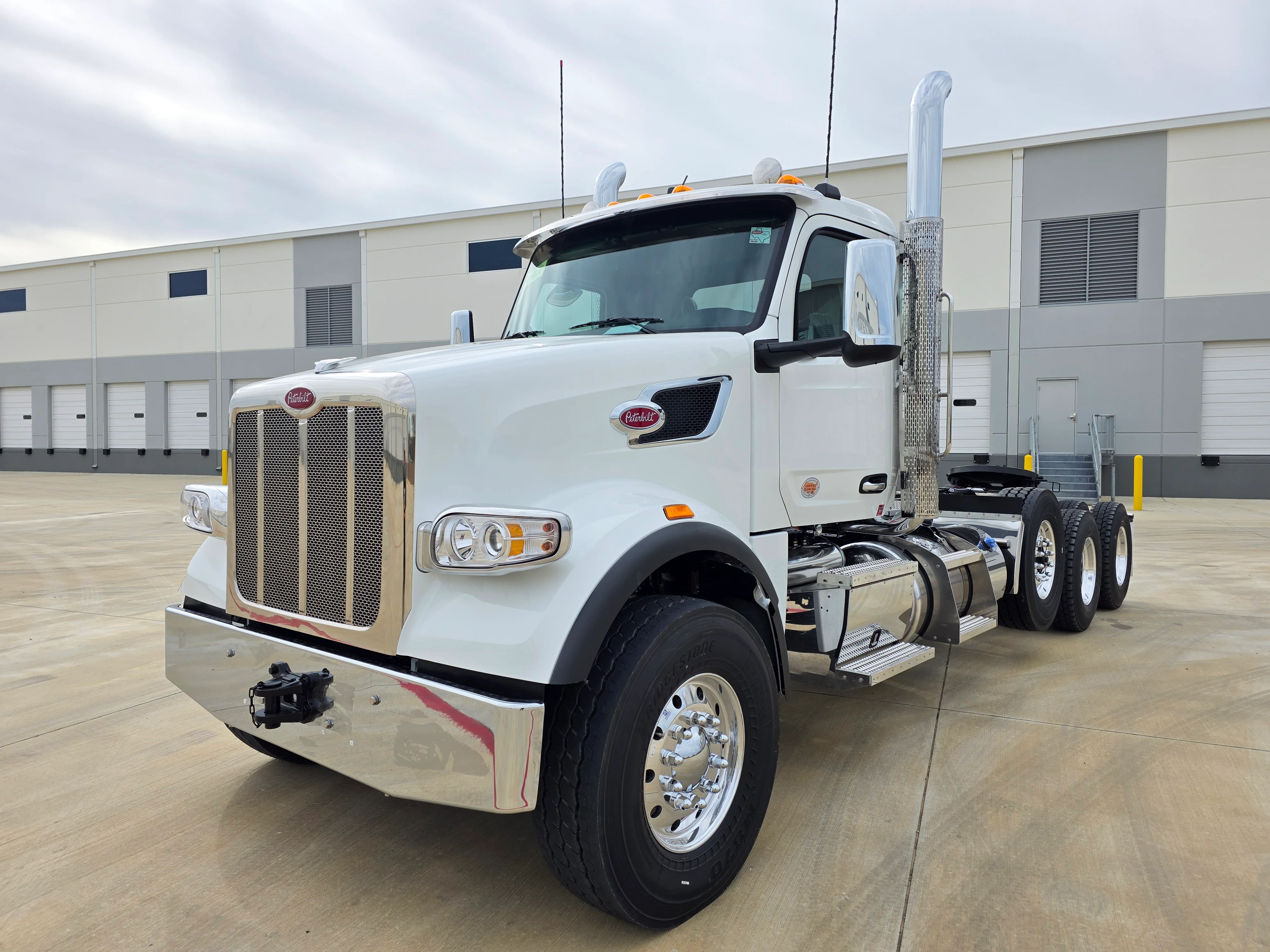 2027 Peterbilt 567 in Tallahassee, FL