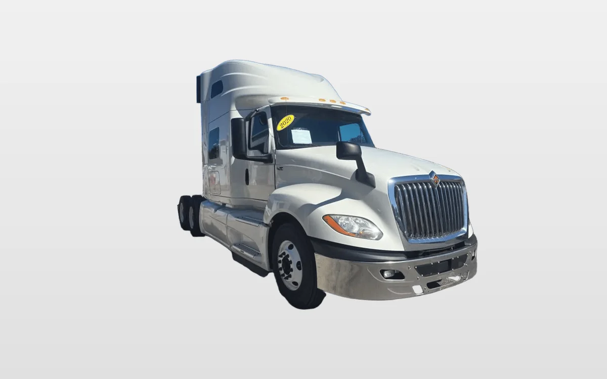 2020 International LT - image 1