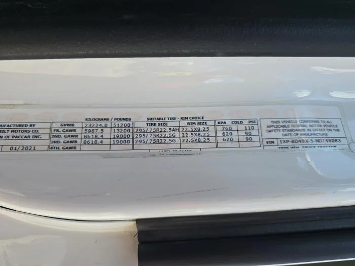 2022 Peterbilt 579 - image 29