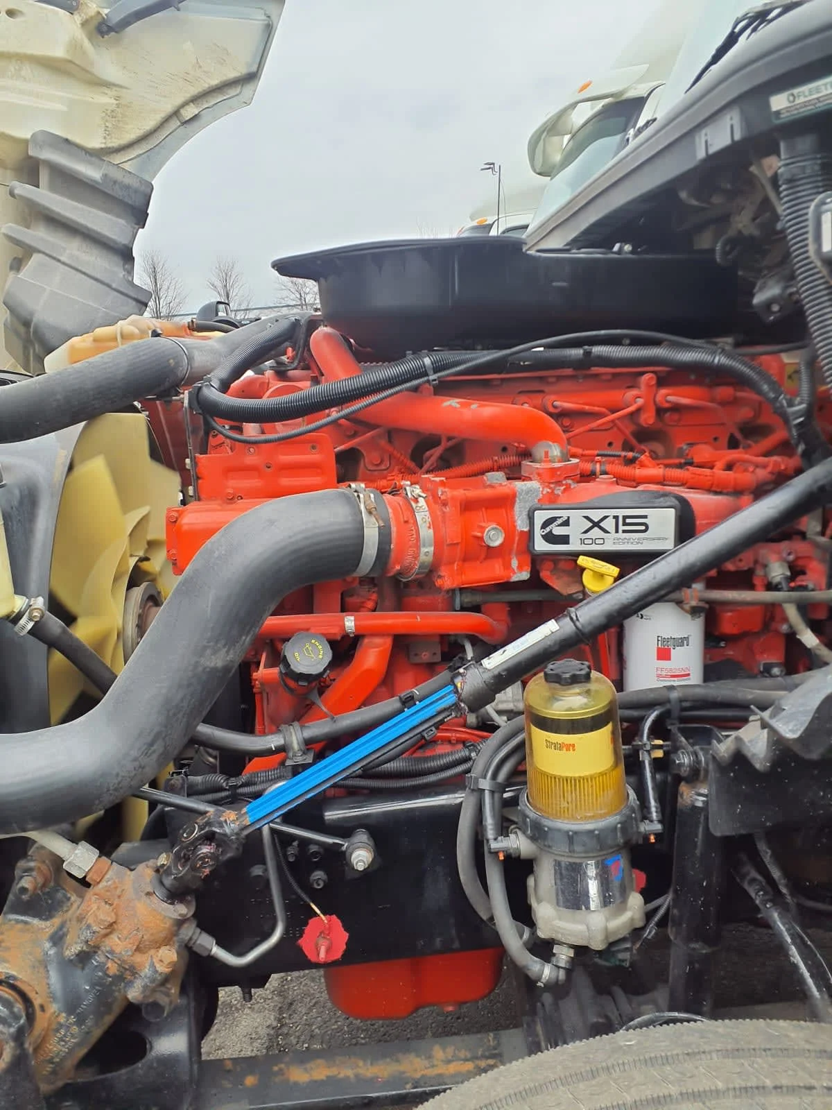 2020 International LT - image 9