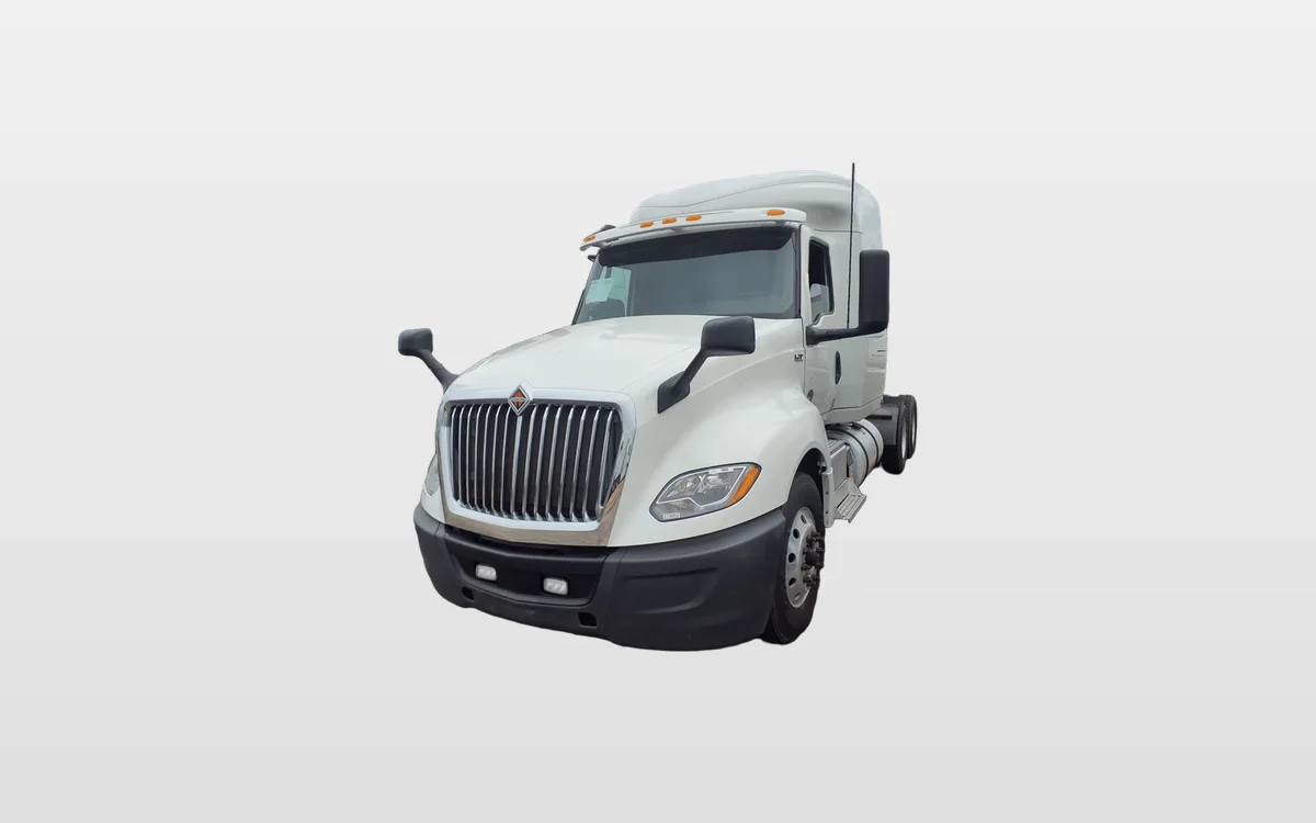 2020 International - image 1