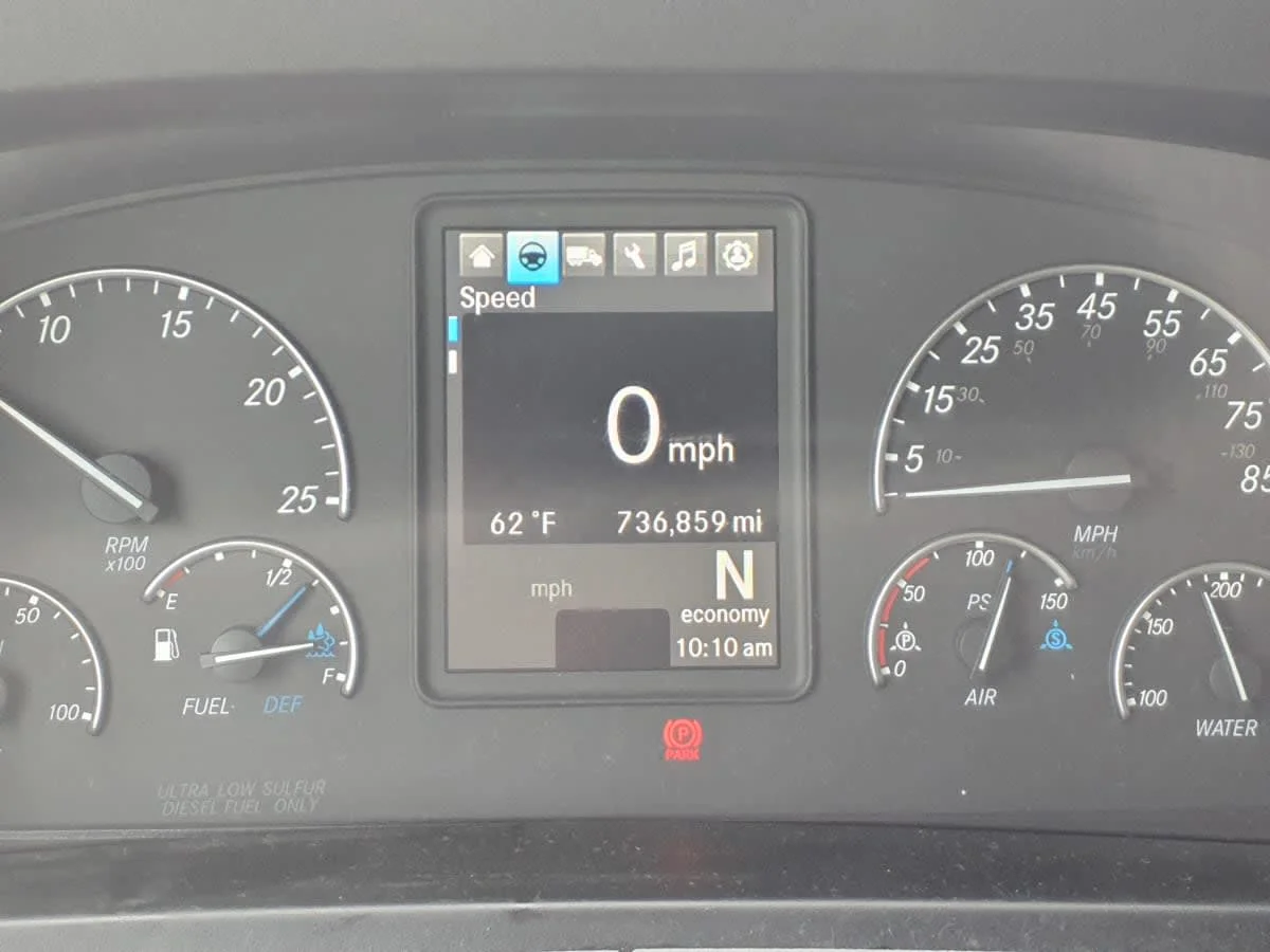2020 Freightliner Cascadia in Wayland, MI — photo 10