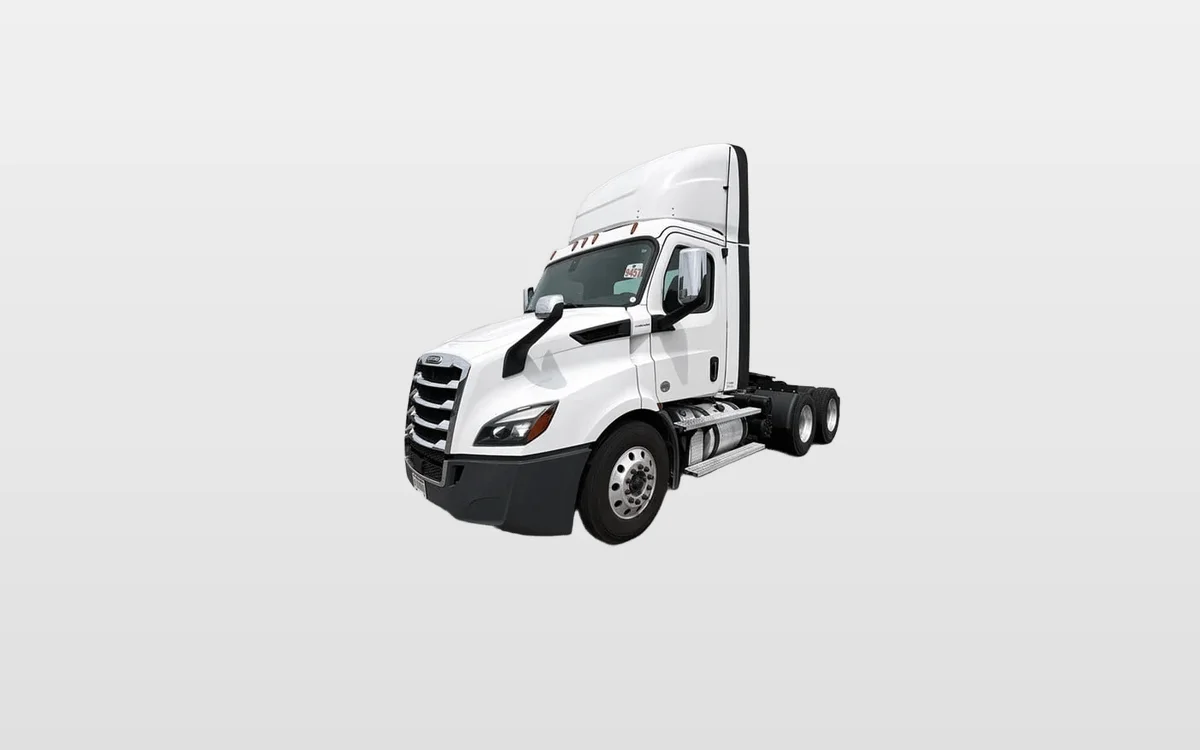 2020 FREIGHTLINER Cascadia 116 - image 1