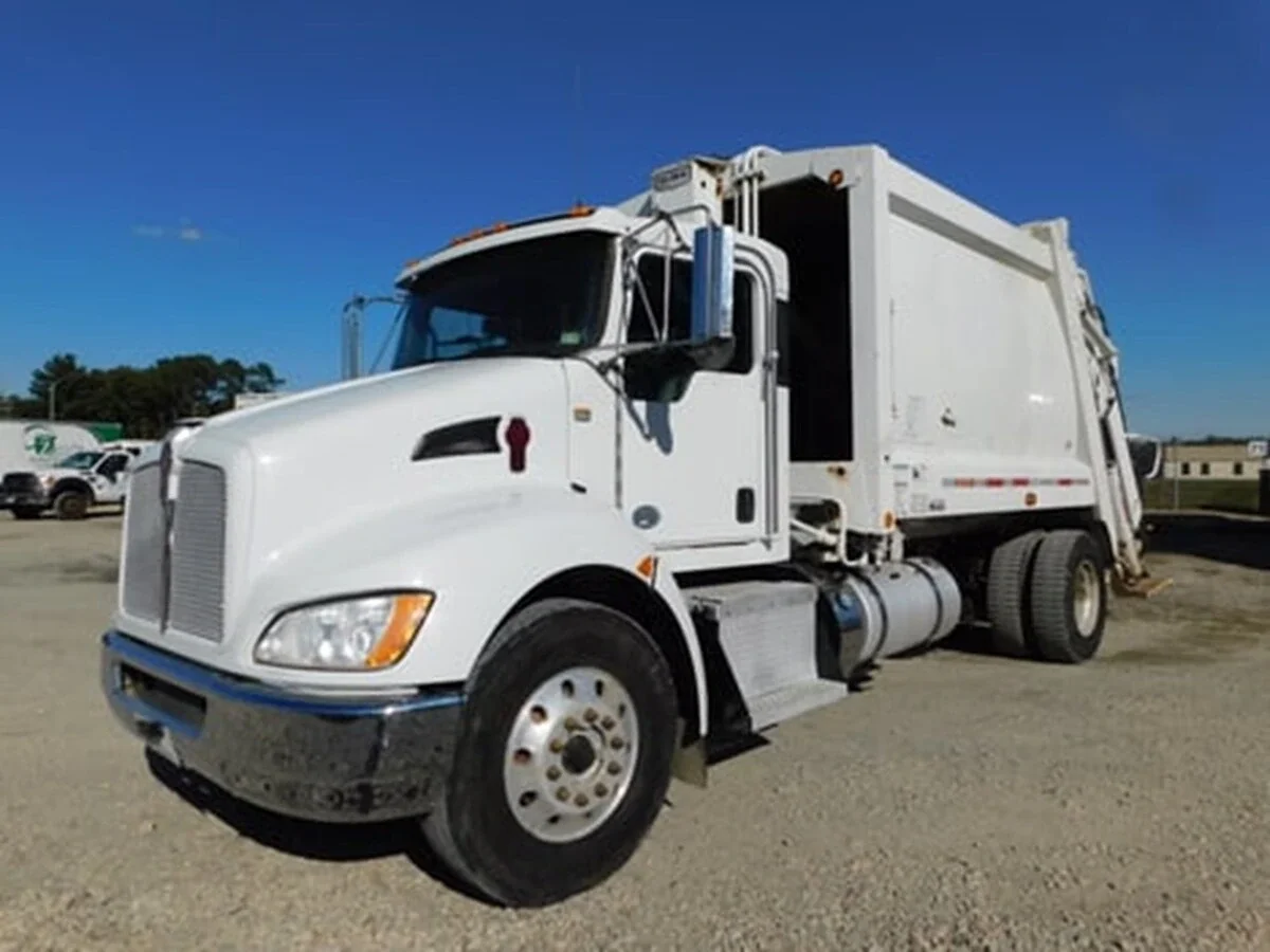 2020 Kenworth T370