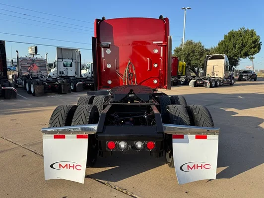 2025 Kenworth W900 in Dallas, TX — photo 5