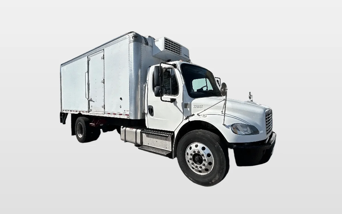 2019 Freightliner M2 106 - image 1