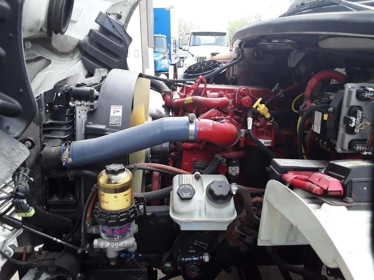 2020 Freightliner M2 106 in Kansas City, MO — photo 8