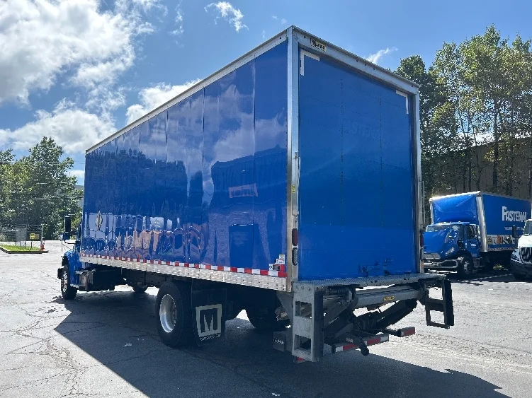2022 Freightliner eM2 in Jessup, PA — photo 6