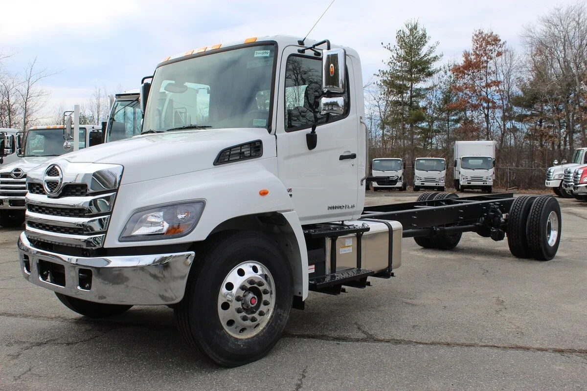 2025 Hino L6