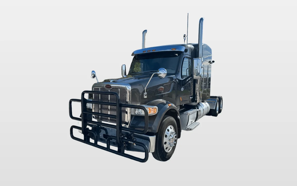 2022 PETERBILT 567 - image 1