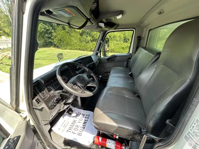 2021 International MV — photo 13
