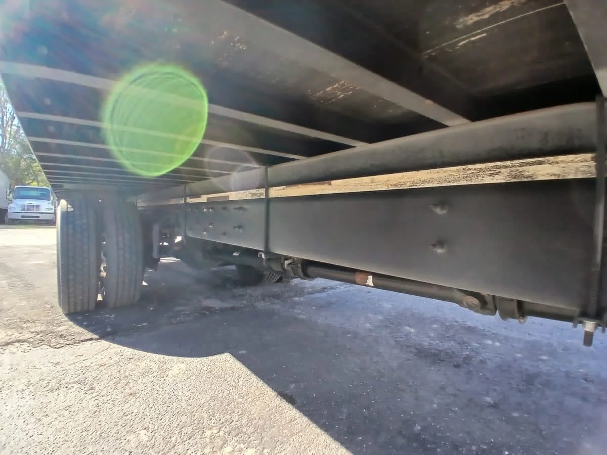 2021 Freightliner M2 106 - image 12