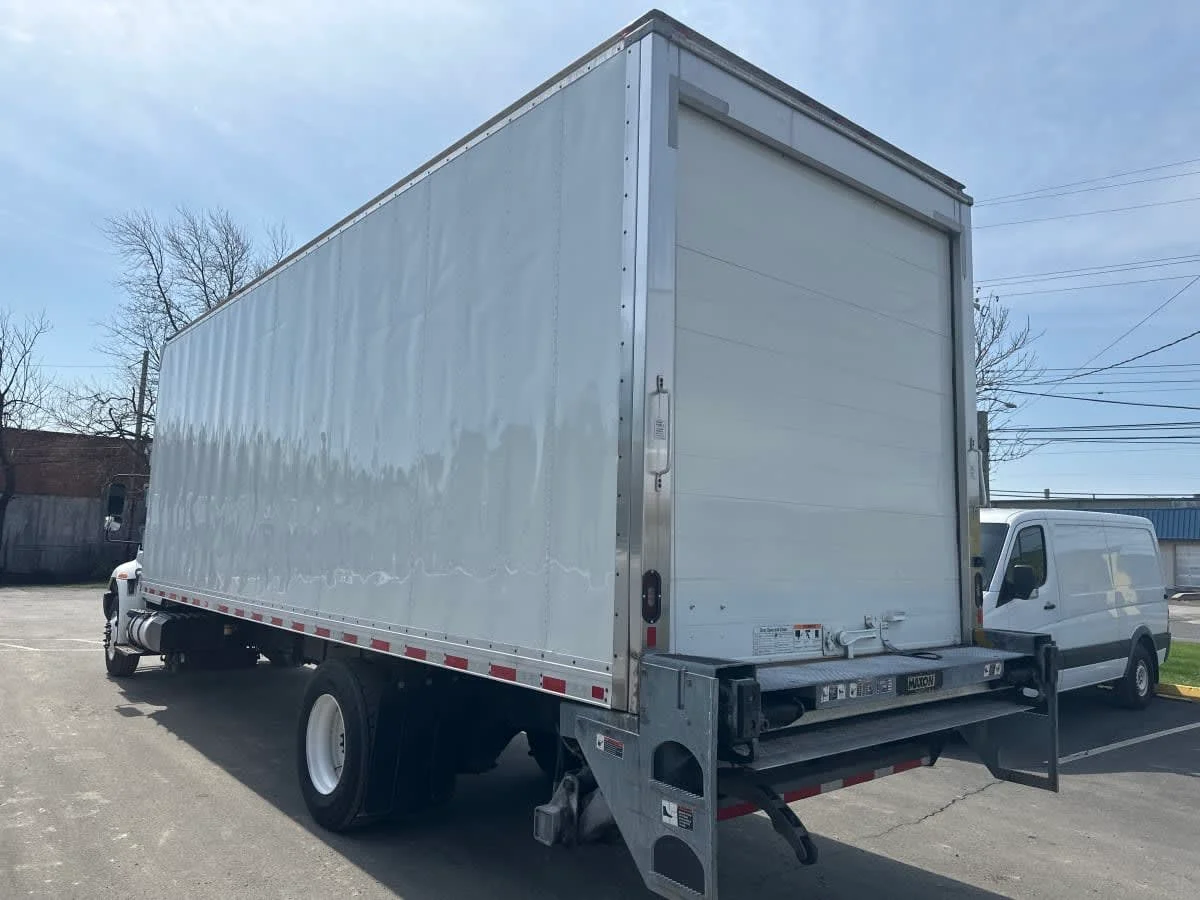 2018 International 4300 in Bensalem, PA — photo 6