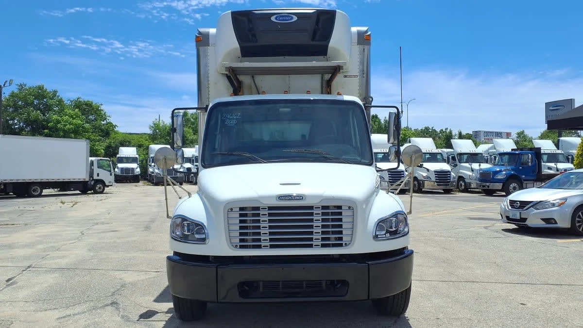 2020 Freightliner M2 106 in Warwick, RI — photo 2