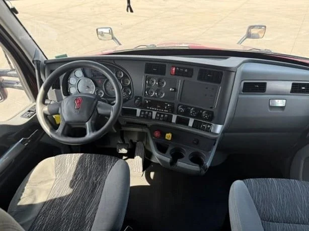 2022 Kenworth T680 in Salt Lake City, UT — photo 13