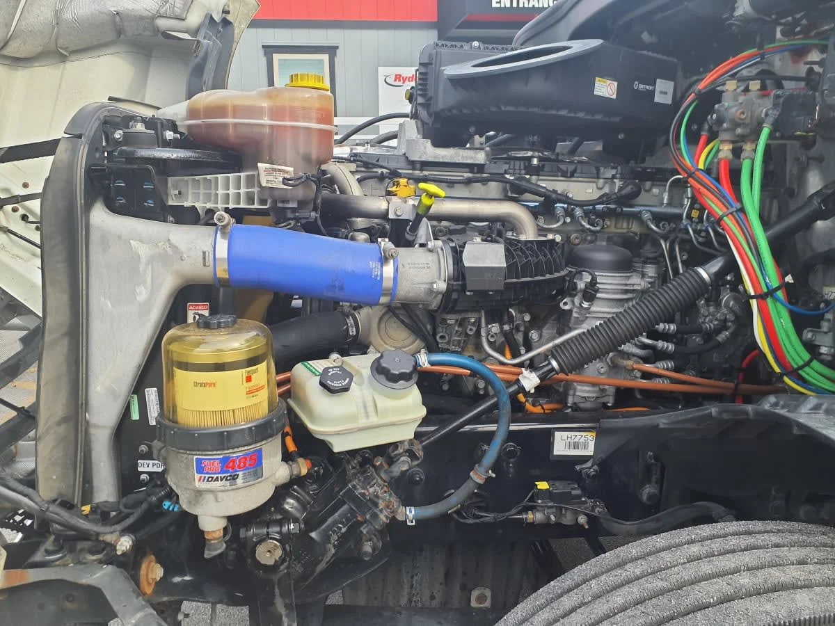 2020 Freightliner Cascadia in Clarksville, IN — photo 8