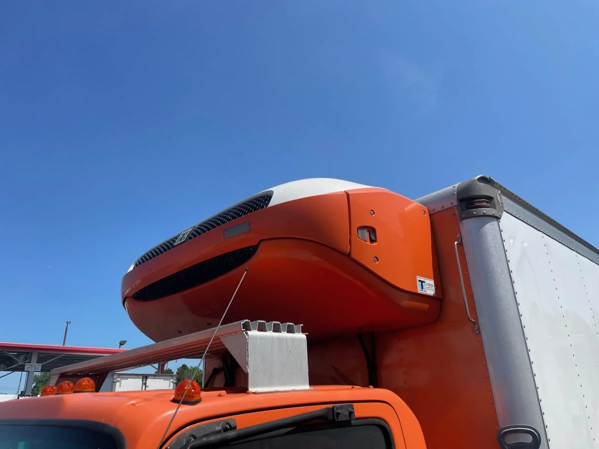 2019 Isuzu NQR in Farmingdale, NY — photo 7