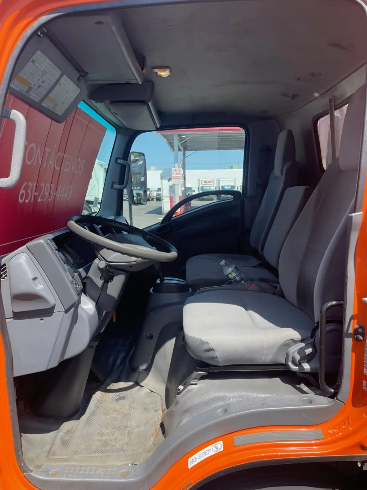 2019 Isuzu NQR in Farmingdale, NY — photo 8