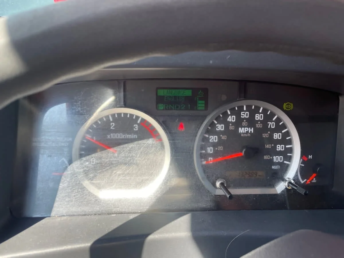 2019 Isuzu NQR in Farmingdale, NY — photo 12